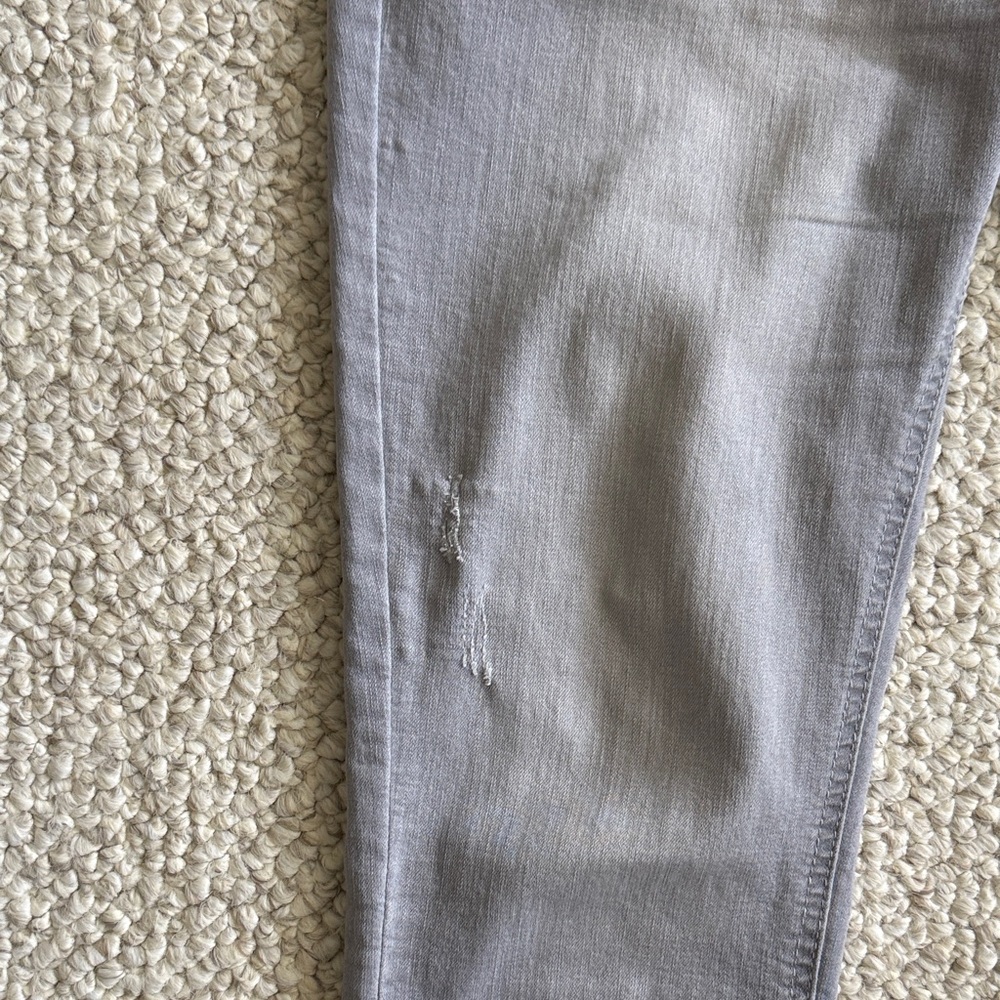 Kensie Light Gray Skinny Jeans - Picture 5 of 9